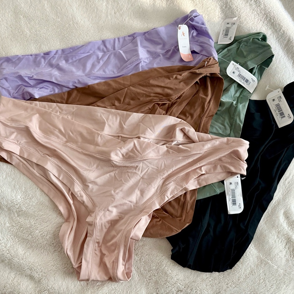 NWT Arula Cheeky Seamless Panties - Bundle of 5